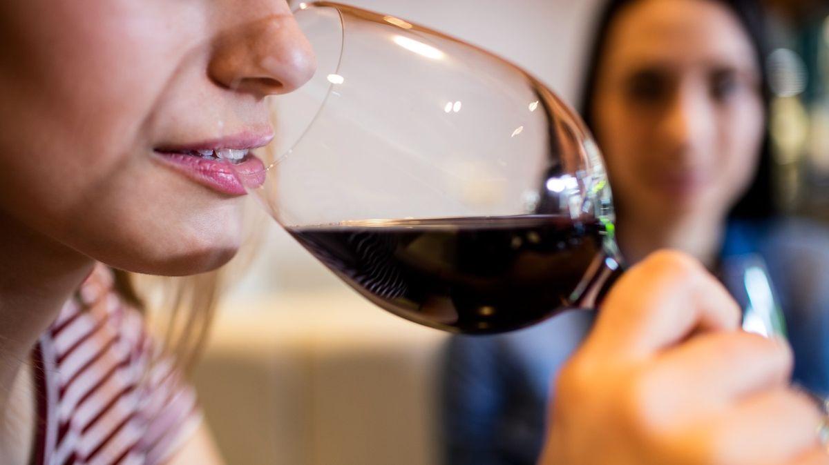 Ženy z generace Husákových dětí své splíny často řeší alkoholem
